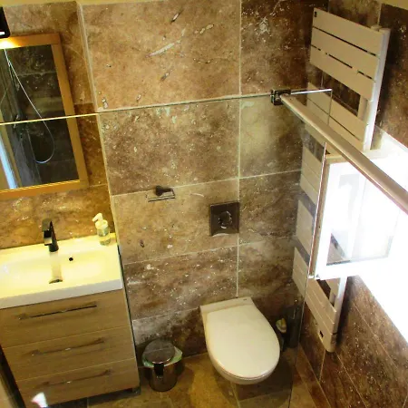 Des Lilas Appartement Uzès