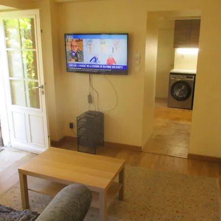 Apartment Des Lilas