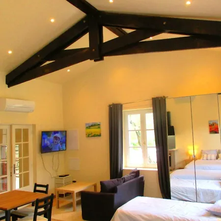 Des Lilas Appartement