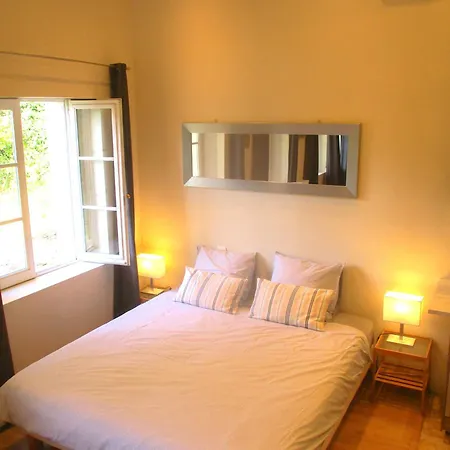 Des Lilas Appartement