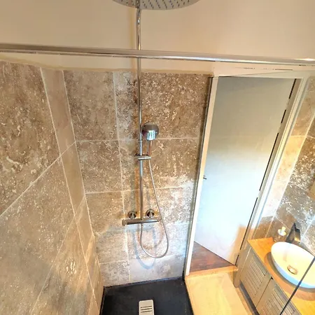 Des Lilas Appartement