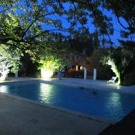 Des Lilas Apartman Uzès